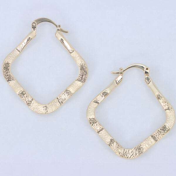 Argolla semi entorchada biselada