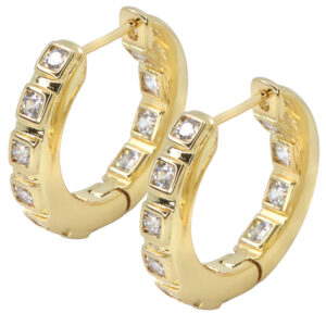 Argolla dorada con piedra brilllante