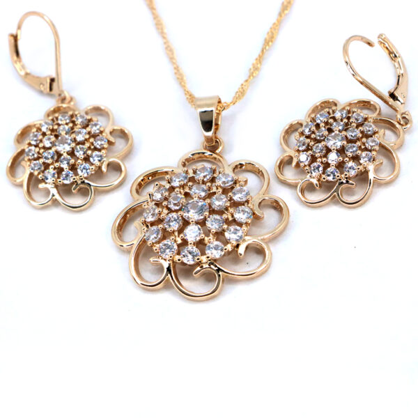 Juego diseño de flor con circón plateado