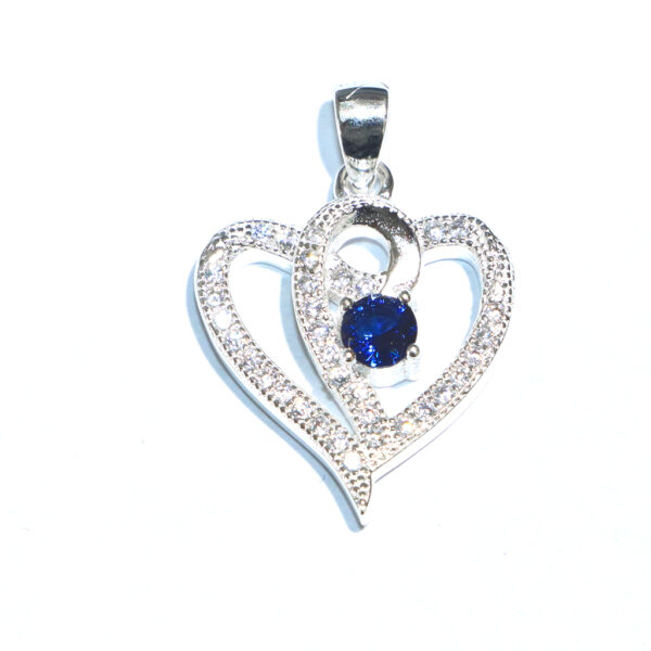 Dije corazón entrelazado