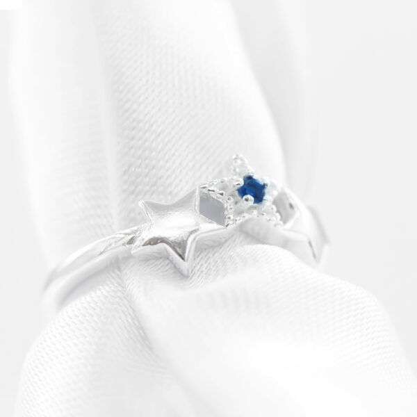 Anillo estrellas circón azul