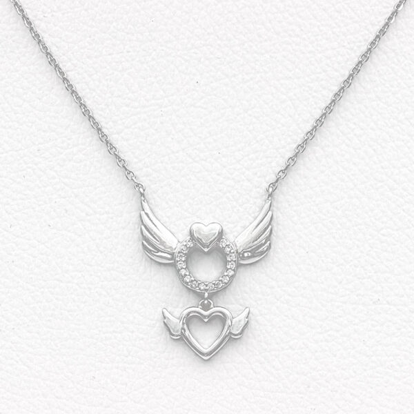 Collar corazón alado